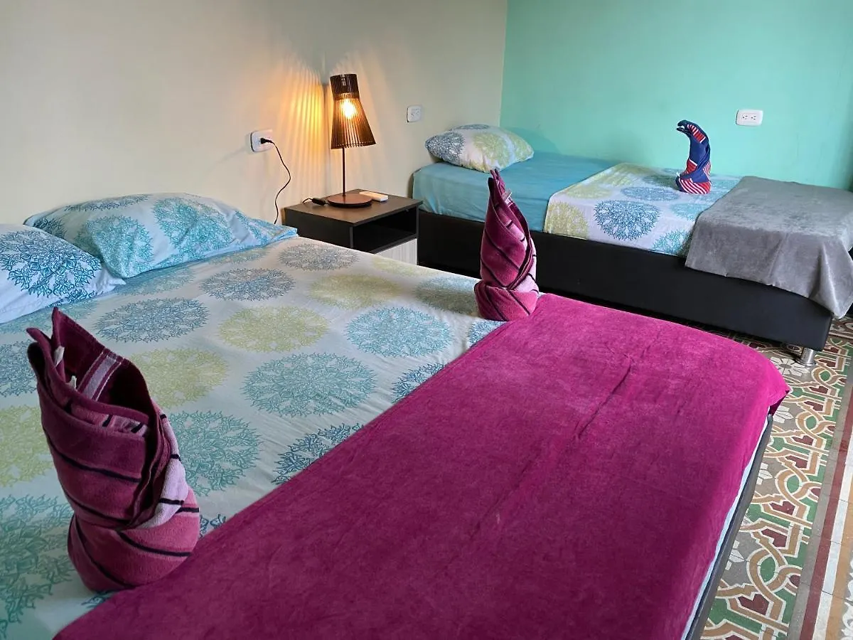 La Buleka Hostel Картахена Отель